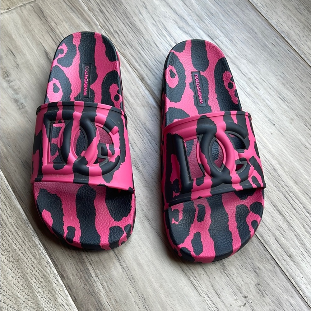 DC Pink and Black Leopard Sandals